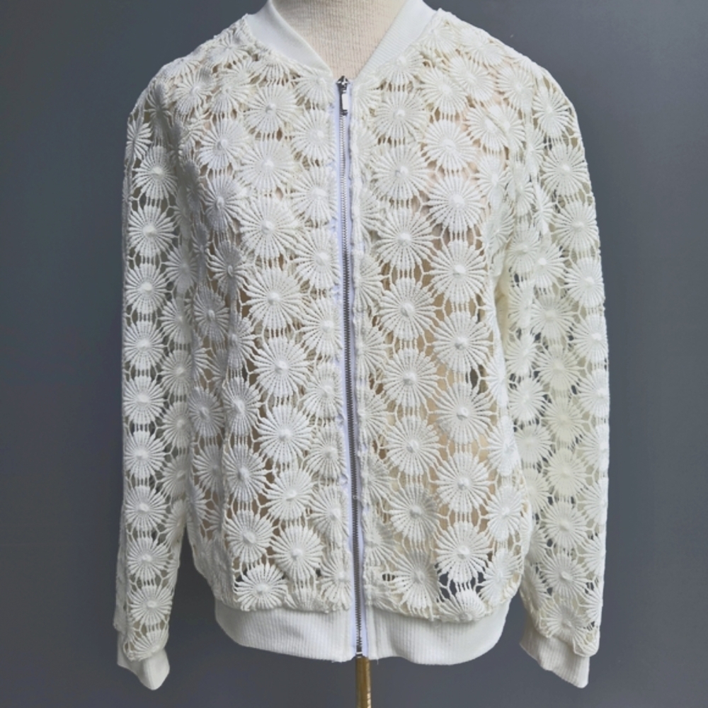 XOXO White Cutout Daisy Zip-Up Jacket Size-M